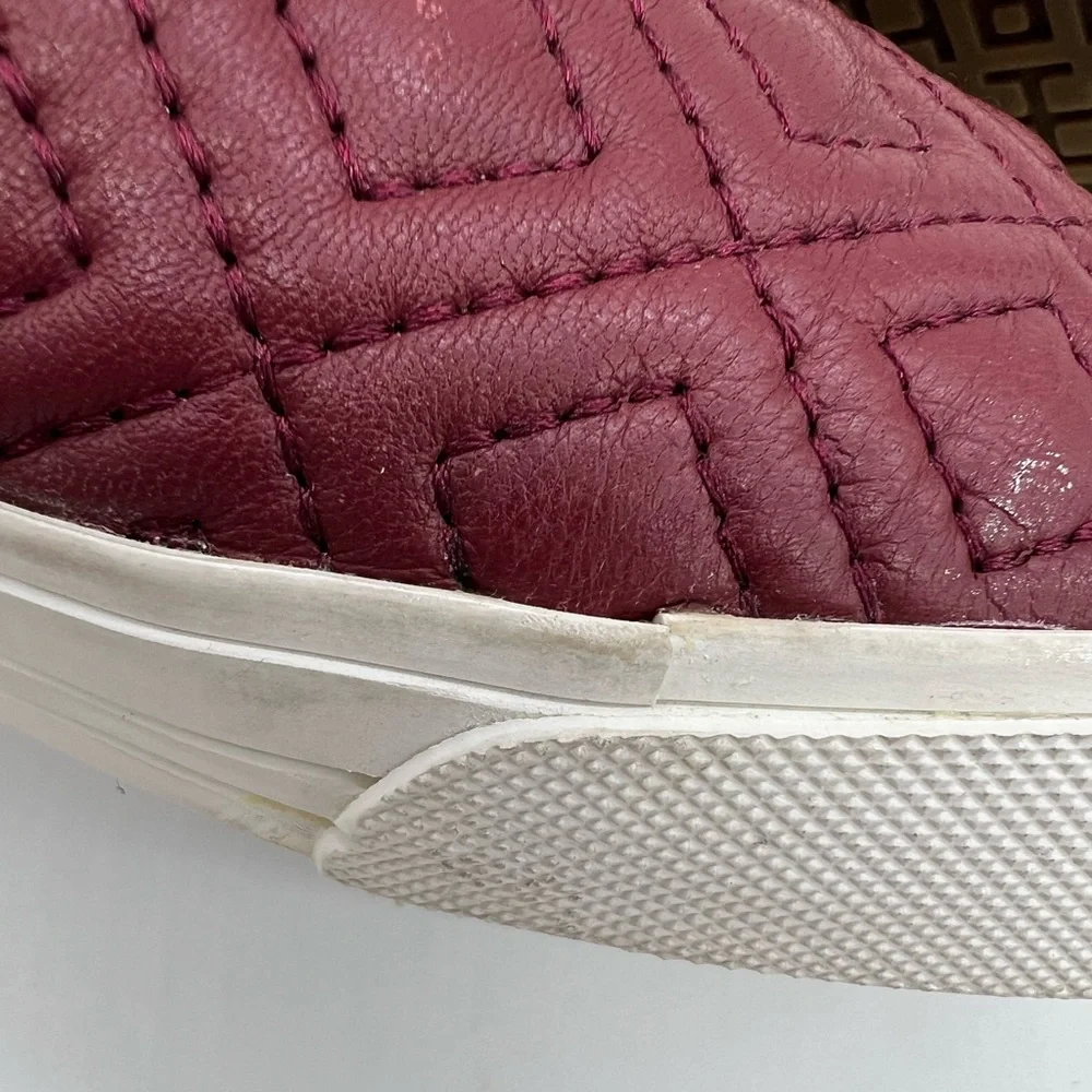 Tory Burch Womens Quilted Slip-On Sneakers Burgundy Wine Size 9 - Picture 14 of 14